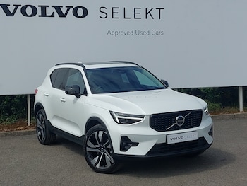 Used Volvo XC40 2025 for sale - 79164379: Photo