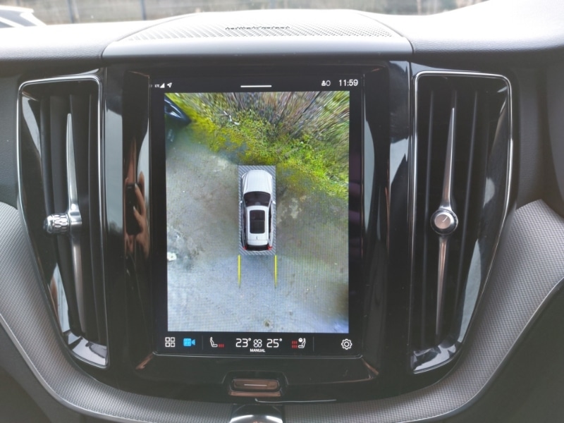 Used Volvo XC60 2023 for sale - 76983636: Photo 11