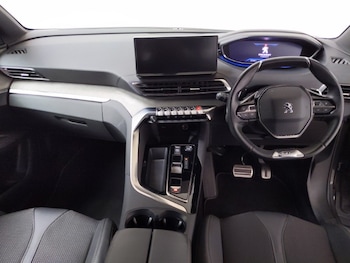 Used Peugeot 5008 2023 for sale - 79294144: Photo
