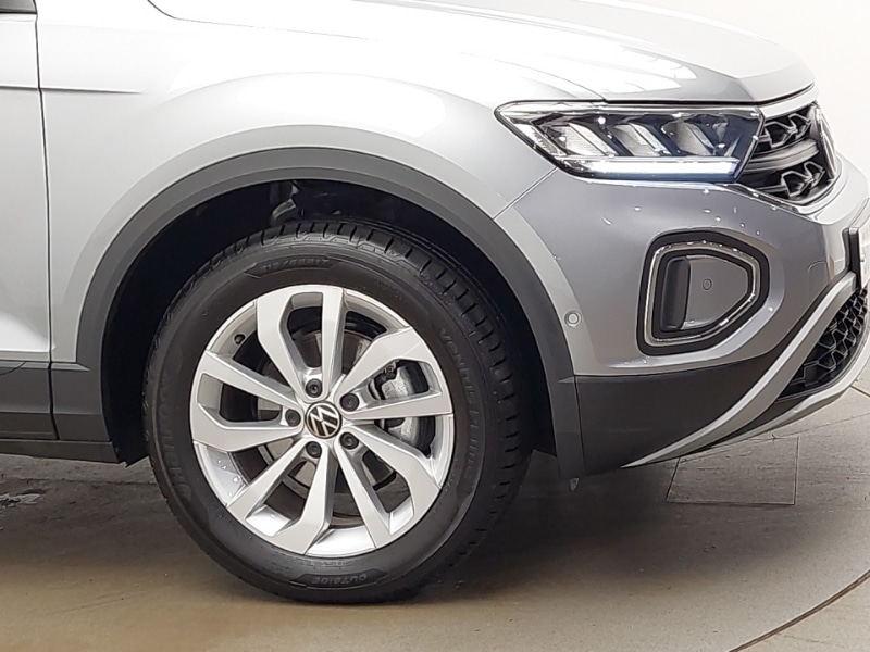 Used Volkswagen T-Roc 2025 for sale - 76770376: Photo 9