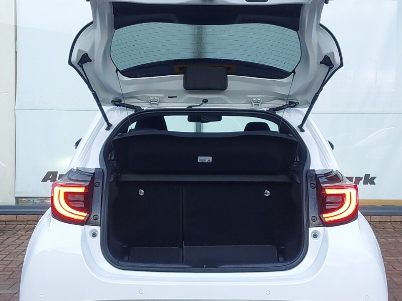 Used Mazda Mazda2 HYBRID 2024 for sale - 77580664: Photo 8