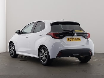Used Toyota Yaris 2023 for sale - 78735934: Photo