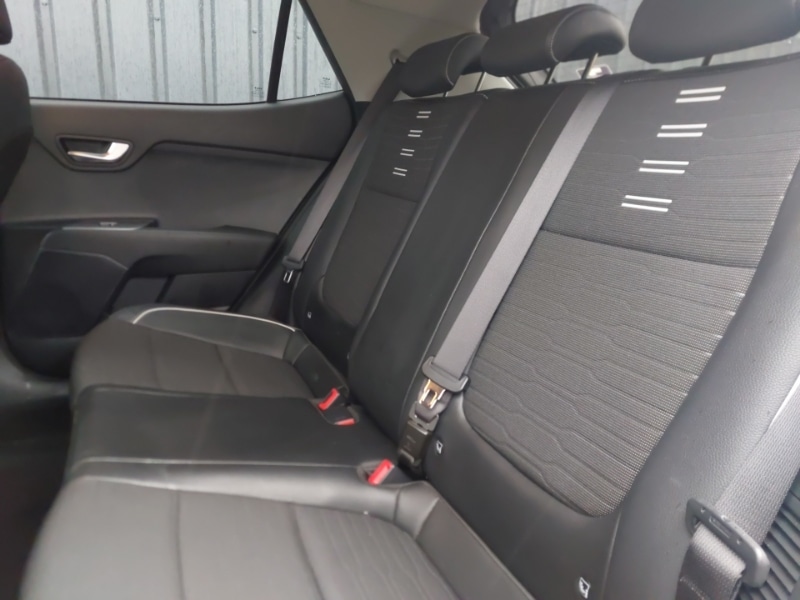 Used Kia Stonic 2024 for sale - 78014189: Photo 6