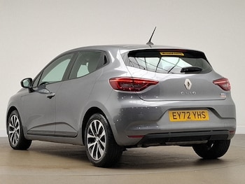 Used Renault Clio 2022 for sale - 77169646: Photo
