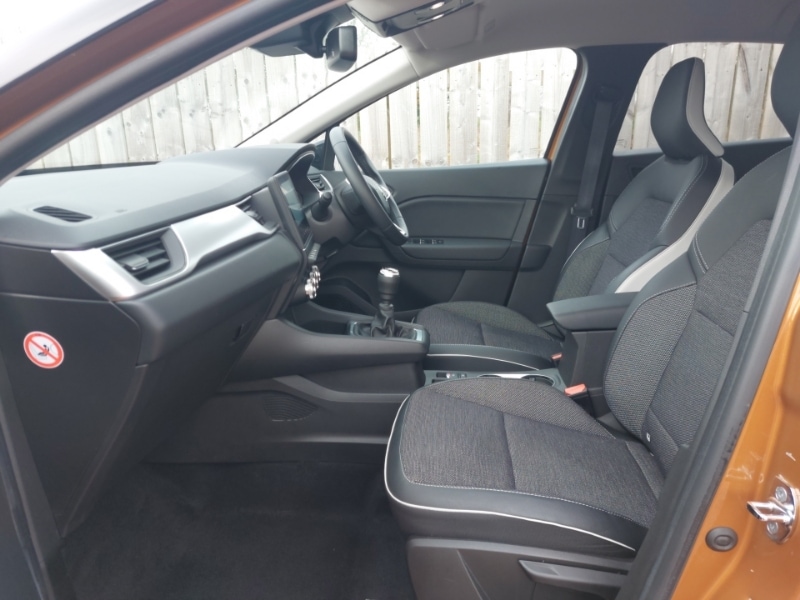 Used Renault Captur 2022 for sale - 76695086: Photo 5