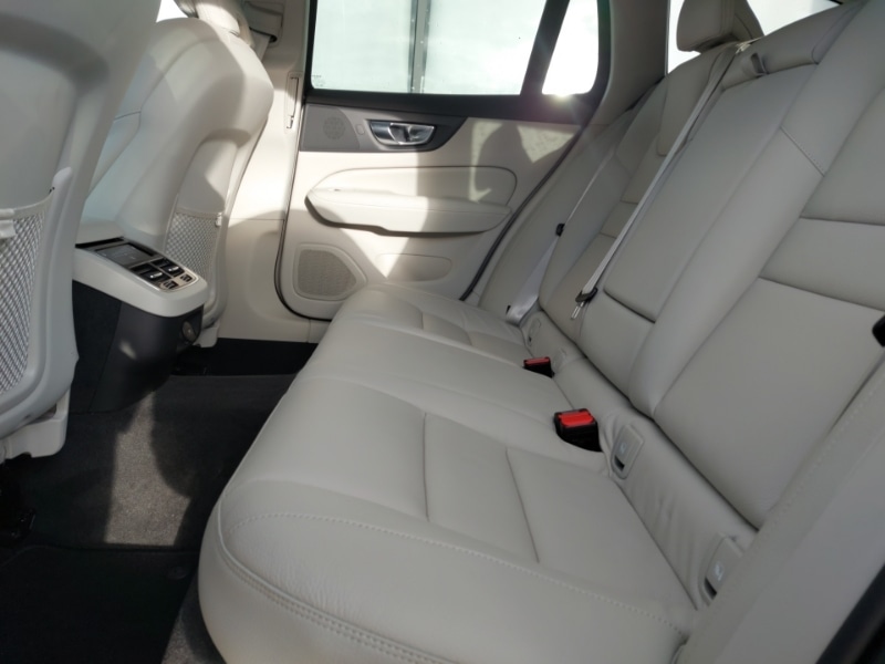 Used Volvo V60 2025 for sale - 77580615: Photo 6