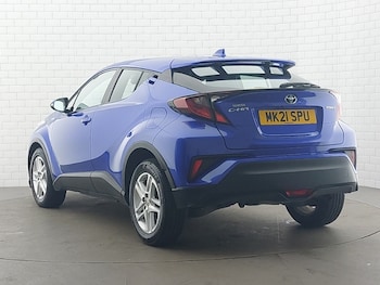 Used Toyota C-HR 2021 for sale - 78438999: Photo