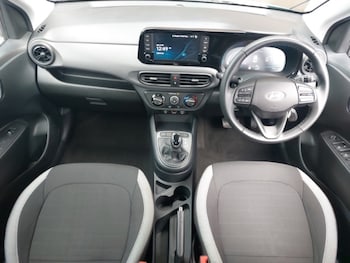 Used Hyundai i10 2024 for sale - 75988550: Photo