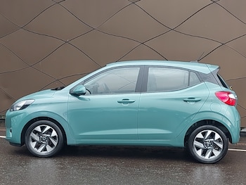 Used Hyundai i10 2024 for sale - 75988550: Photo