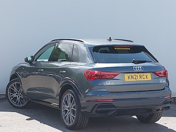 Used Audi Q3 2021 for sale - 75725110: Photo