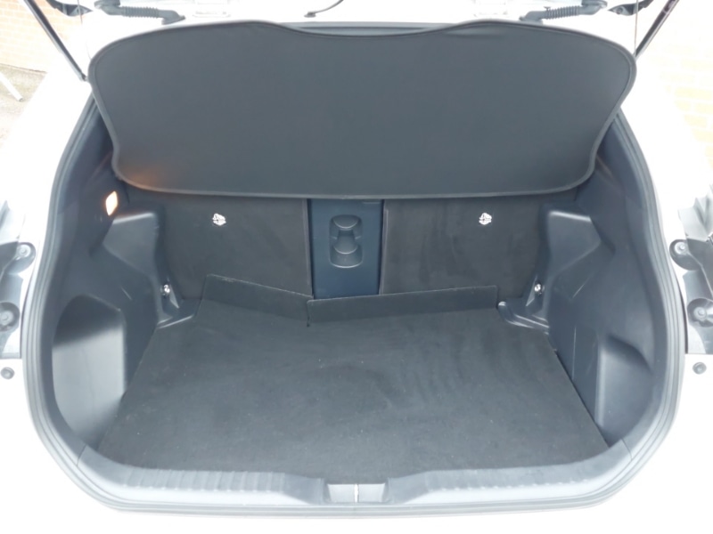 Used Toyota Yaris Cross 2021 for sale - 77166365: Photo 8