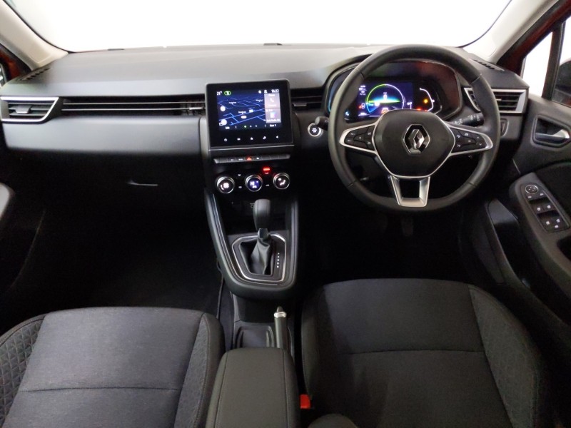 Used Renault Clio 2023 for sale - 77875224: Photo 2