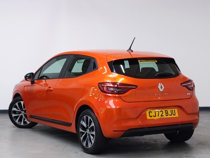 Used Renault Clio 2023 for sale - 77875224: Photo 3