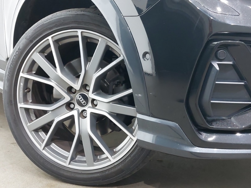 Used Audi Q3 2020 for sale - 76970813: Photo 9