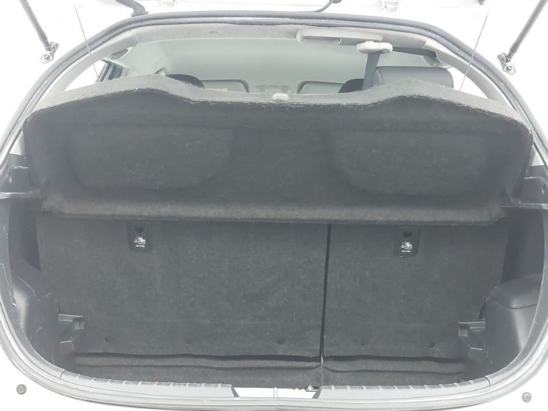 Used Toyota Yaris 2020 for sale - 76855576: Photo 8