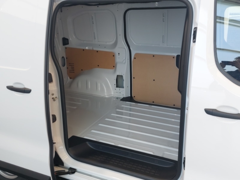 Used Vauxhall Vivaro 2026 for sale - 78152256: Photo 12