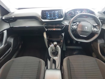 Used Peugeot 2008 2022 for sale - 76135596: Photo 2