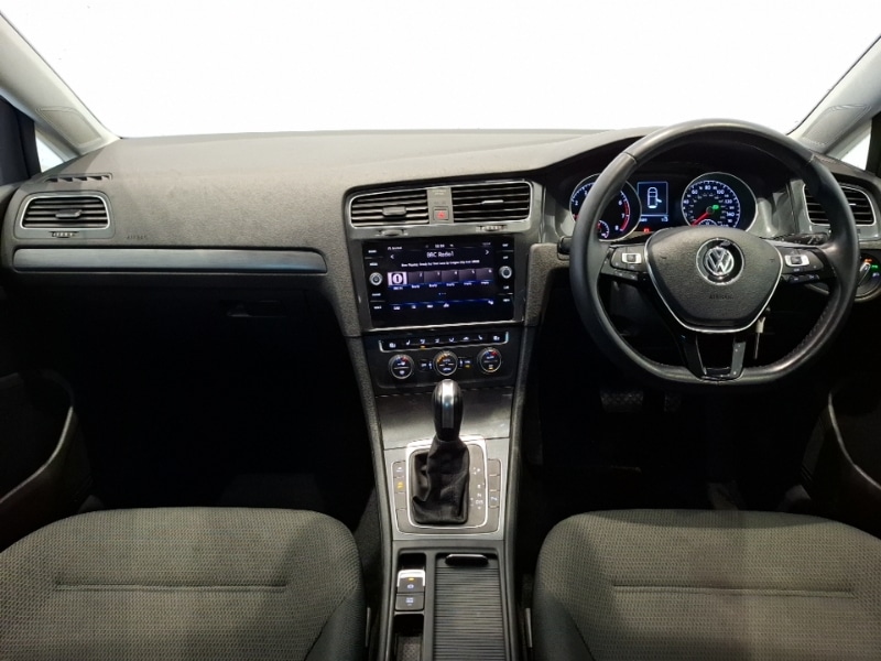 Used Volkswagen Golf 2020 for sale - 76720798: Photo 2