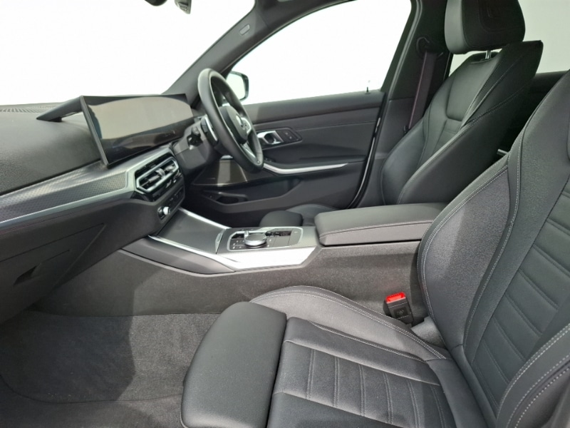 Used BMW 3 Series 2024 for sale - 76354231: Photo 5