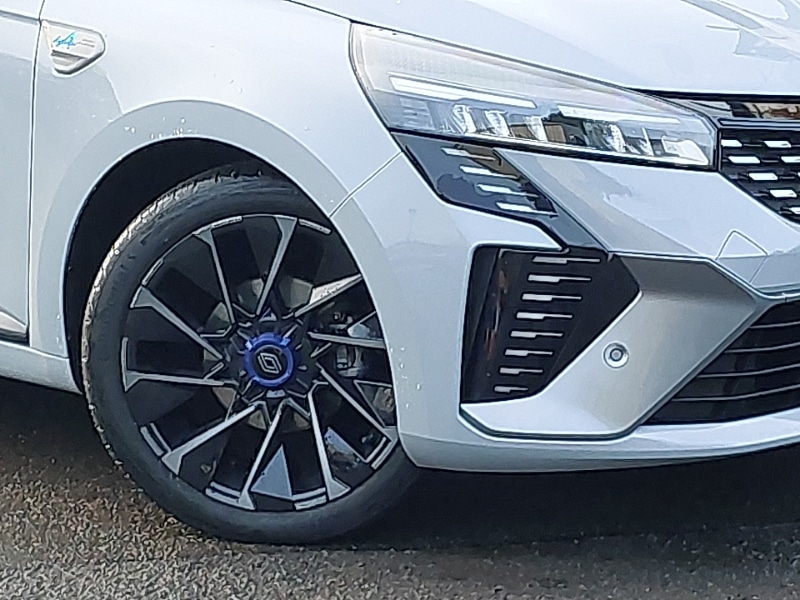 Used Renault Clio 2024 for sale - 77371485: Photo 9