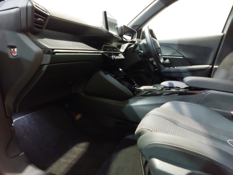 Used Peugeot 2008 2022 for sale - 77518889: Photo 5