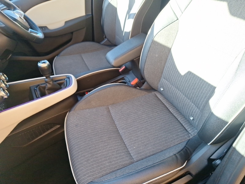 Used Renault Clio 2023 for sale - 77637276: Photo 5