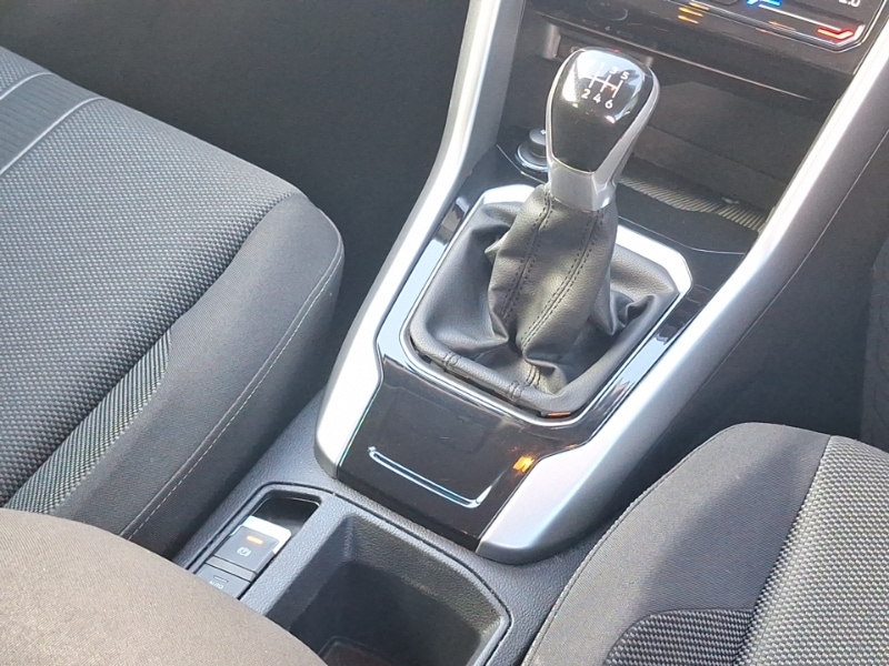 Used Volkswagen T-Roc 2022 for sale - 76328708: Photo 10