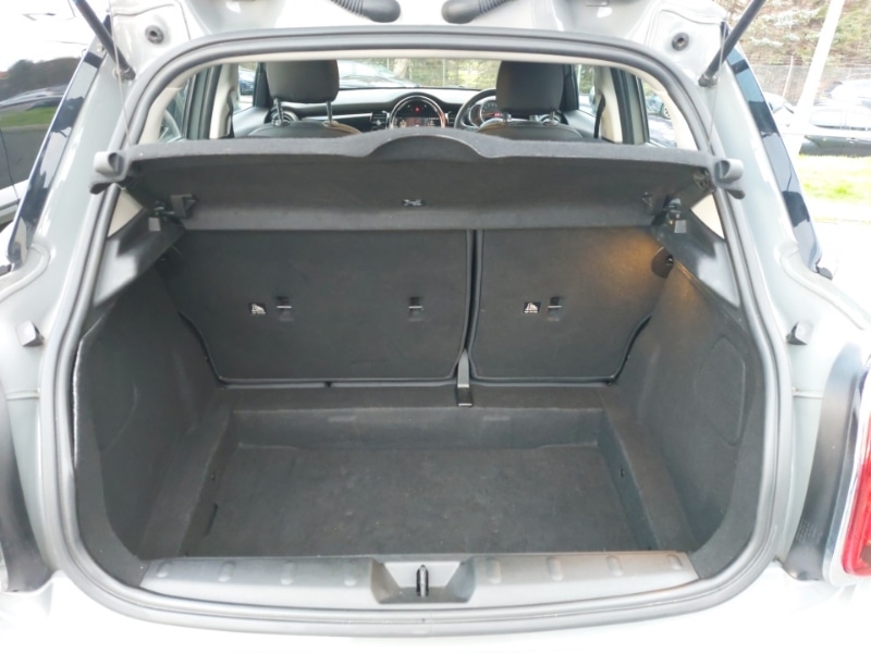 Used MINI Hatch 2022 for sale - 77549095: Photo 8