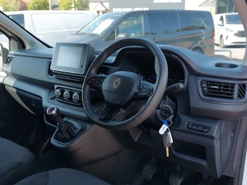 Used Renault Trafic 2024 for sale - 79516909: Photo