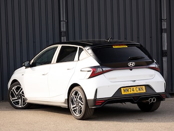 Used Hyundai i20 2024 for sale - 78480830: Photo
