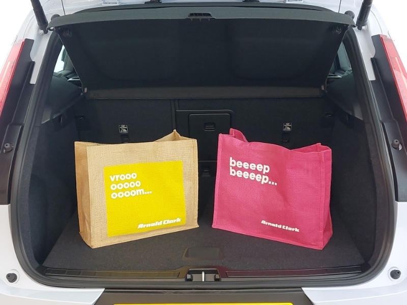 Used Volvo XC40 2025 for sale - 77956172: Photo 8