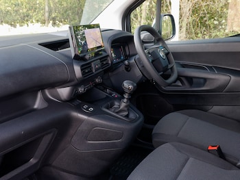 Used Citroen Berlingo 2024 for sale - 76694961: Photo