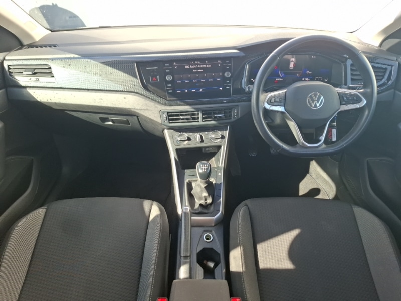 Used Volkswagen Polo 2024 for sale - 78207151: Photo 2