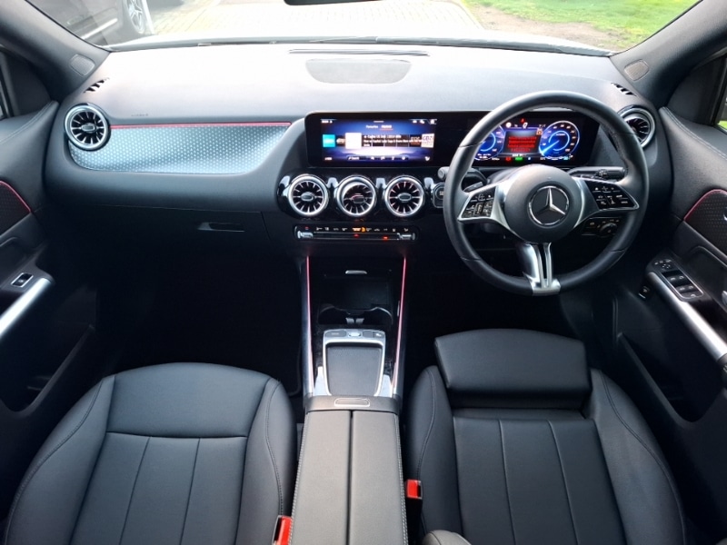 Used Mercedes-Benz EQA 2024 for sale - 76838676: Photo 2