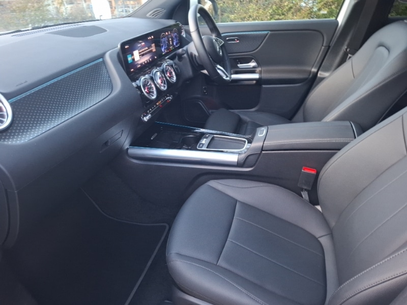 Used Mercedes-Benz EQA 2024 for sale - 76838676: Photo 5