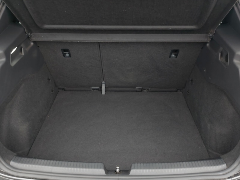 Used Volkswagen ID.3 2021 for sale - 77911854: Photo 8