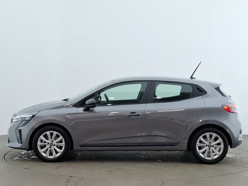 Used Renault Clio 2025 for sale - 77536927: Photo 4