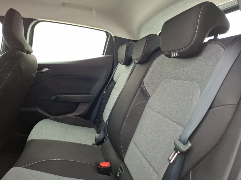 Used Renault Clio 2025 for sale - 77536927: Photo 6