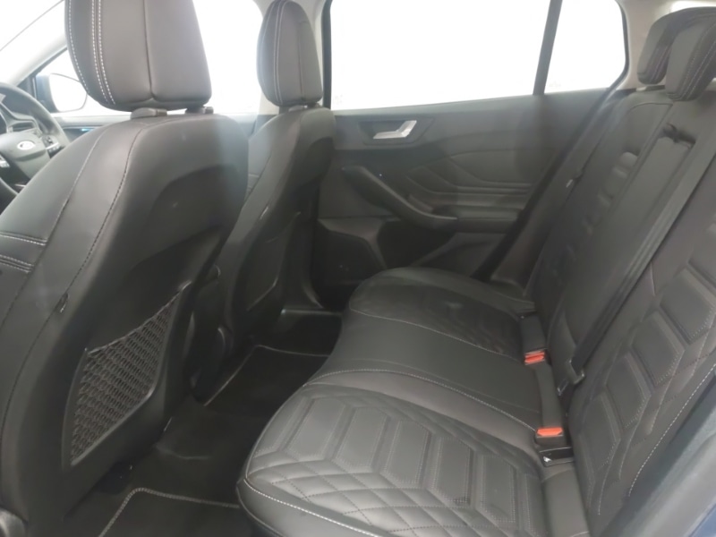 Used Ford Focus 2022 for sale - 77767755: Photo 6