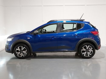 Used Dacia Sandero Stepway 2023 for sale - 78777609: Photo