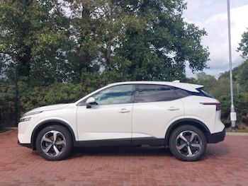 Used Nissan Qashqai 2022 for sale - 76097854: Photo 4