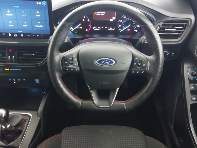 Used Ford Focus 2023 for sale - 76932809: Photo 7