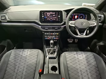 Used Volkswagen T-Cross 2024 for sale - 76194860: Photo 2