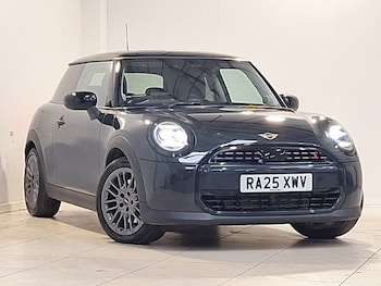 Used MINI Cooper 2025 for sale - 77923483: Photo