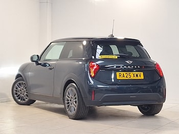 Used MINI Cooper 2025 for sale - 77923483: Photo