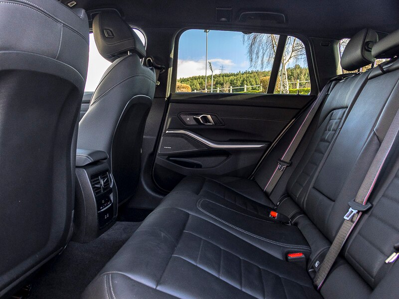 Used BMW 3 Series 2024 for sale - 77876041: Photo 6