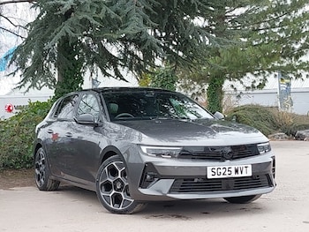 2025 - 1.2 Turbo 130 Ultimate 5dr Auto