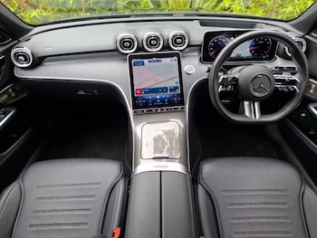 Used Mercedes-Benz C Class 2024 for sale - 76933000: Photo