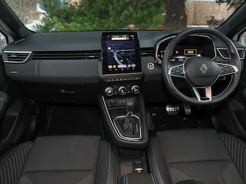 Used Renault Clio 2024 for sale - 77308165: Photo