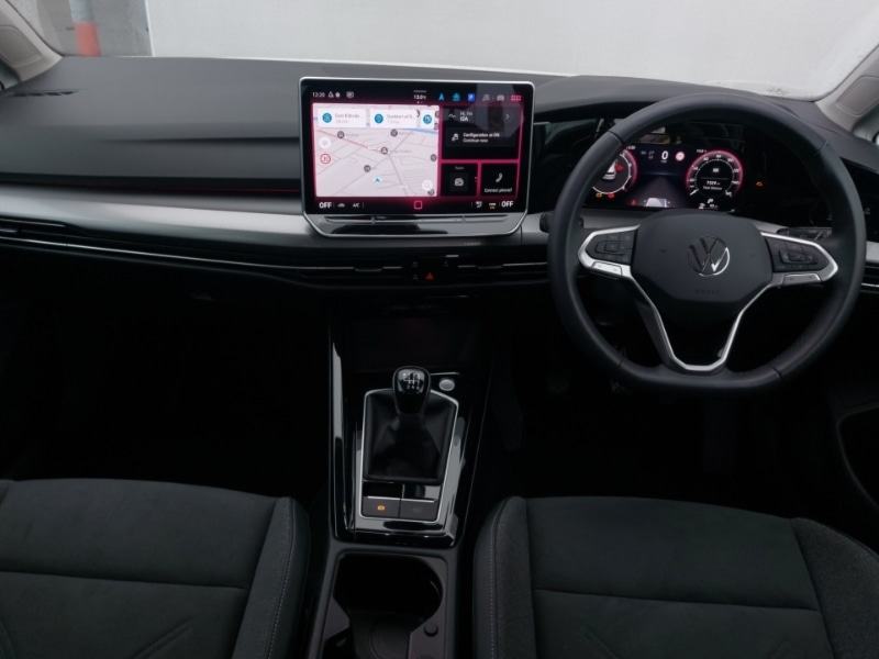 Used Volkswagen Golf 2024 for sale - 76571827: Photo 2